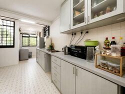 Blk 98 Crescent View (Queenstown), HDB 3 Rooms #563939111